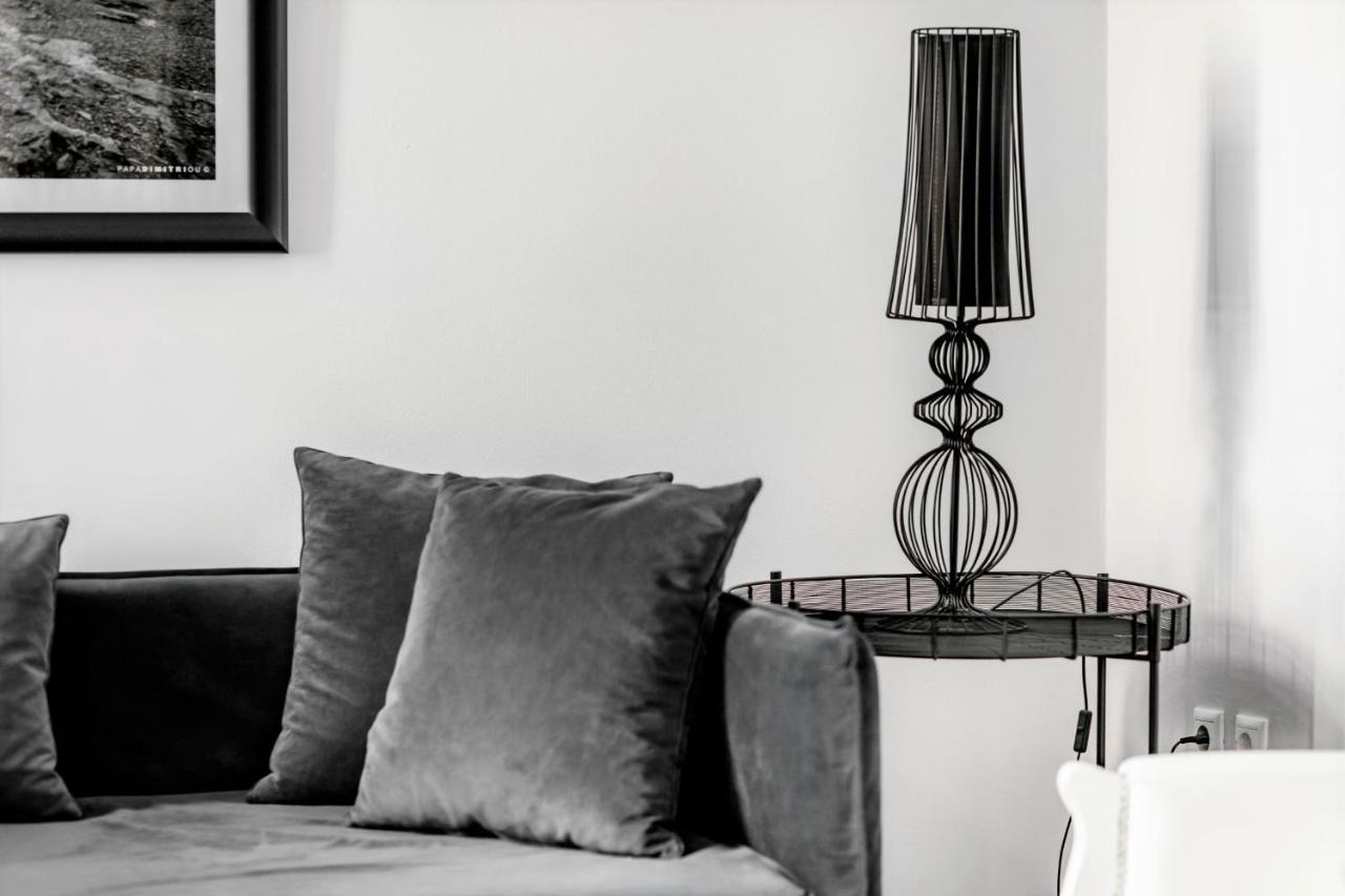 Art Pantheon - Suites & Apartments Atene Esterno foto