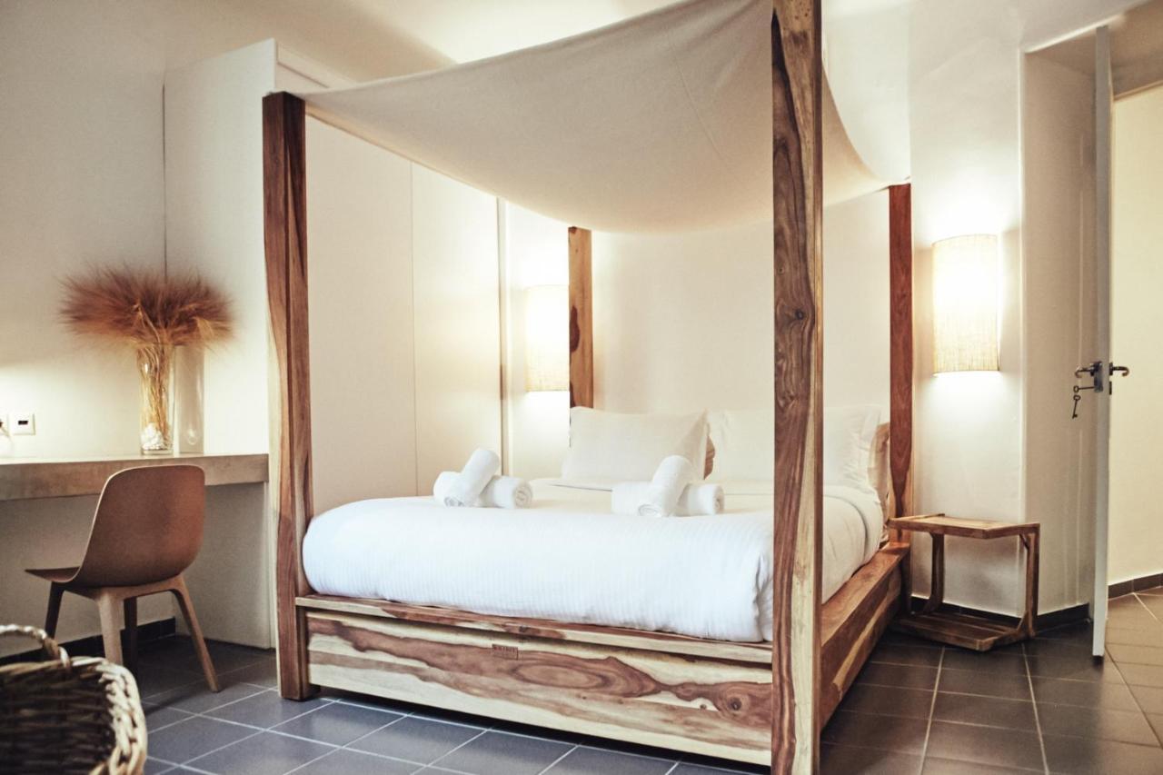 Art Pantheon - Suites & Apartments Atene Esterno foto