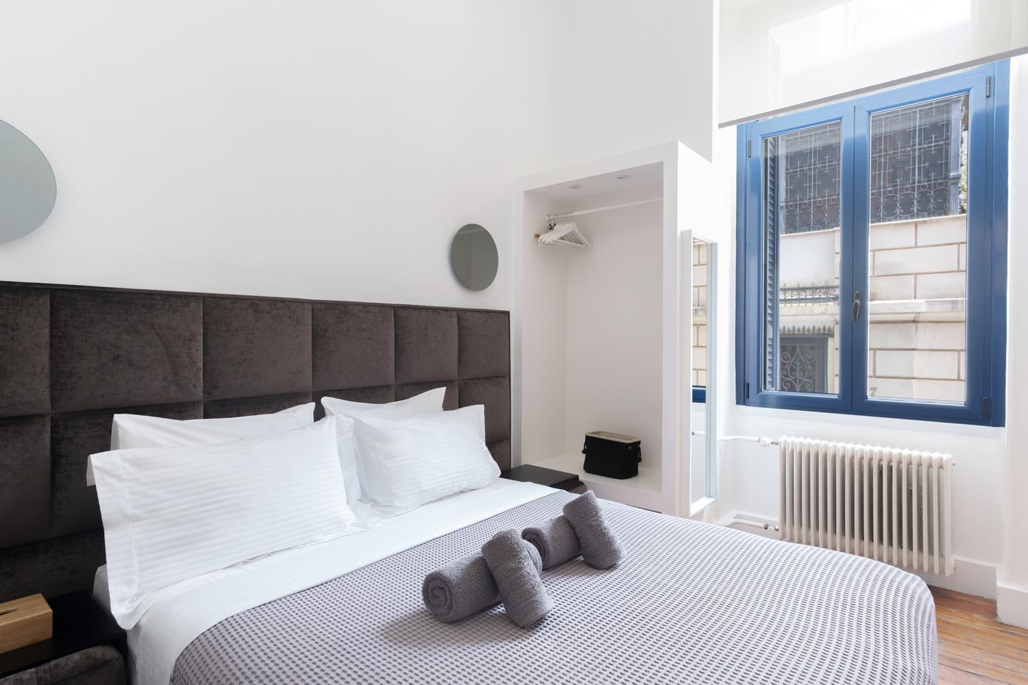 Art Pantheon - Suites & Apartments Atene Esterno foto